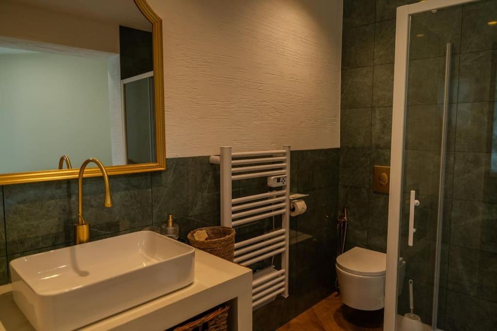 Le Cozy Reims -Escapade Raffinee Avec Spa Prive 외부 사진